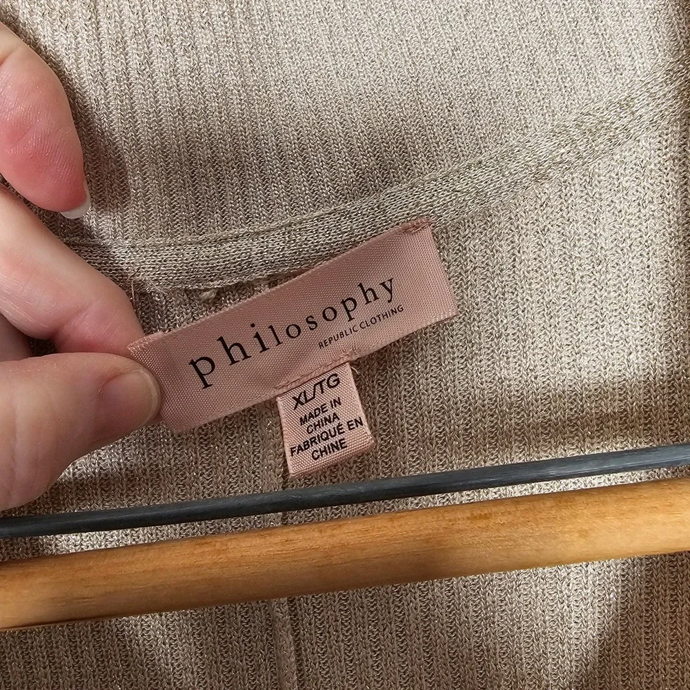 Philosophy Republic Womens XL Champagne Gold Metallic Dolman V Neck Sweater Glam